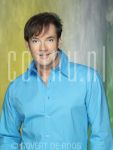 30-01-2007 Gerard Joling at studio of SBS6 in Amsterdam, The Netherlands. By order of Glossy Magazine.

[keywords]Posed, Half Length, Eyecontact, Smiling, Singer[/keywords]